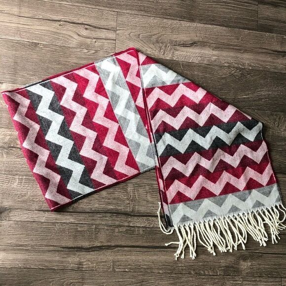 2/$20 Red Pink Grey White Zig-Zag Fringe Scarf - Picture 1 of 5